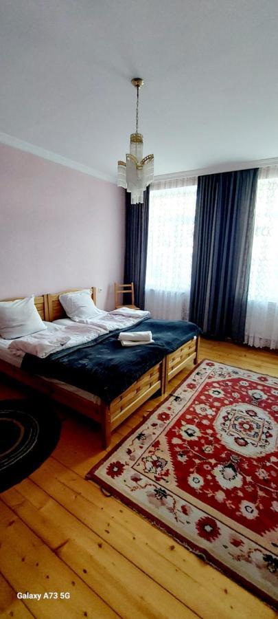 Guest House Lela Rezo Kazbegi Dış mekan fotoğraf